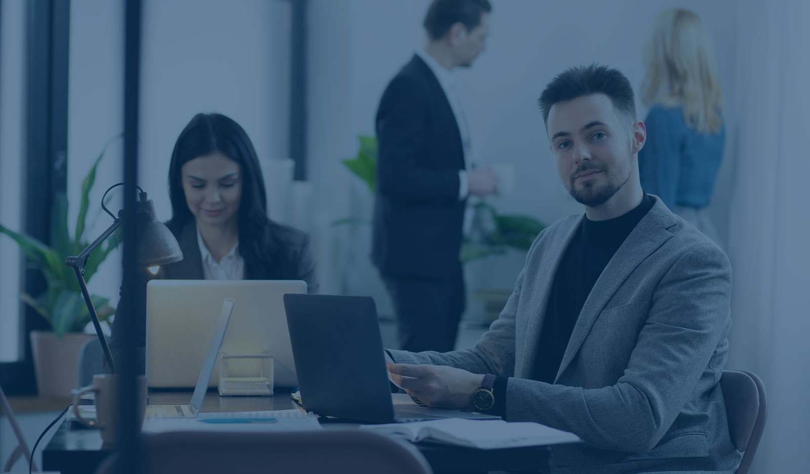 Can an individual exporter register with APEDA, or does it have to be a company?